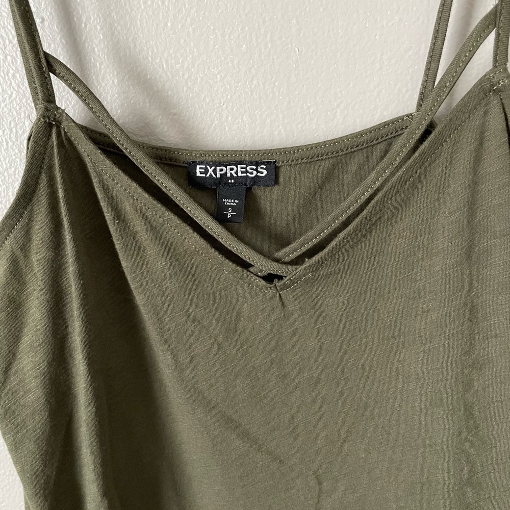 Express Tank Top (S) - Picture 3 of 4